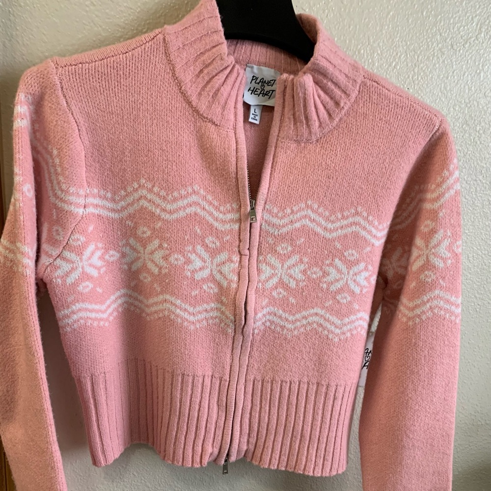 Beautiful Pink Sweater Size Large